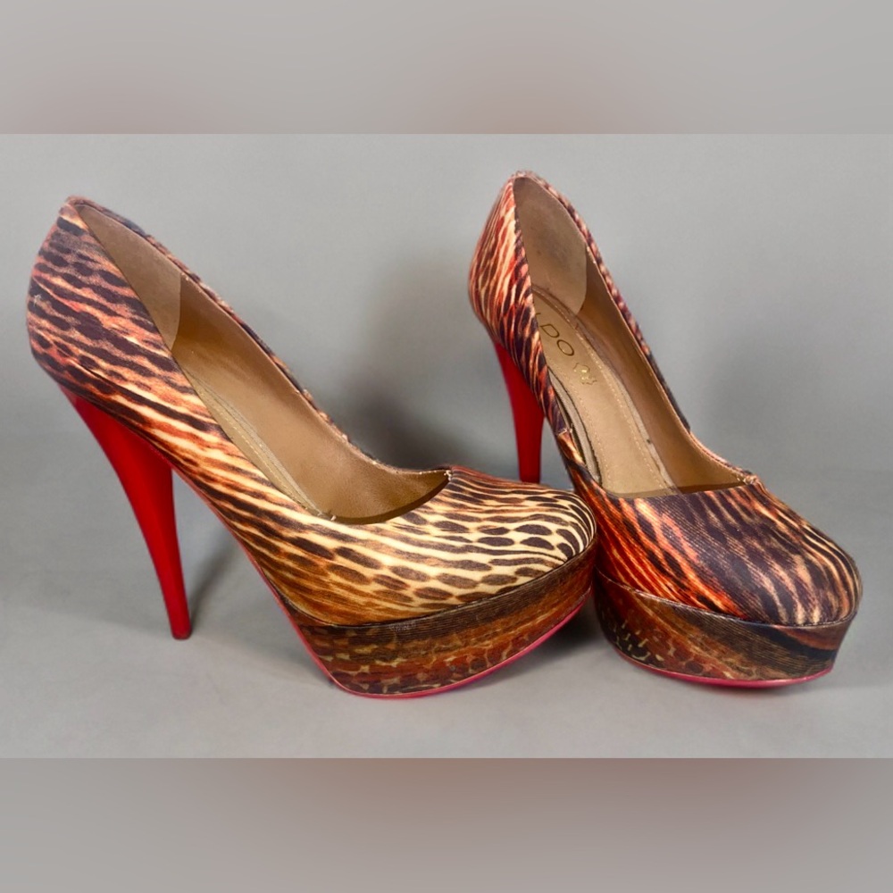 Aldo Elegant Animal Print Platform Pumps Heels with Red Stiletto. Size 8